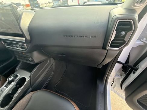 Used 2025 Ford Bronco Sport Outer Banks w/ Outer Banks Tech Package+ AWD/4WD image 30