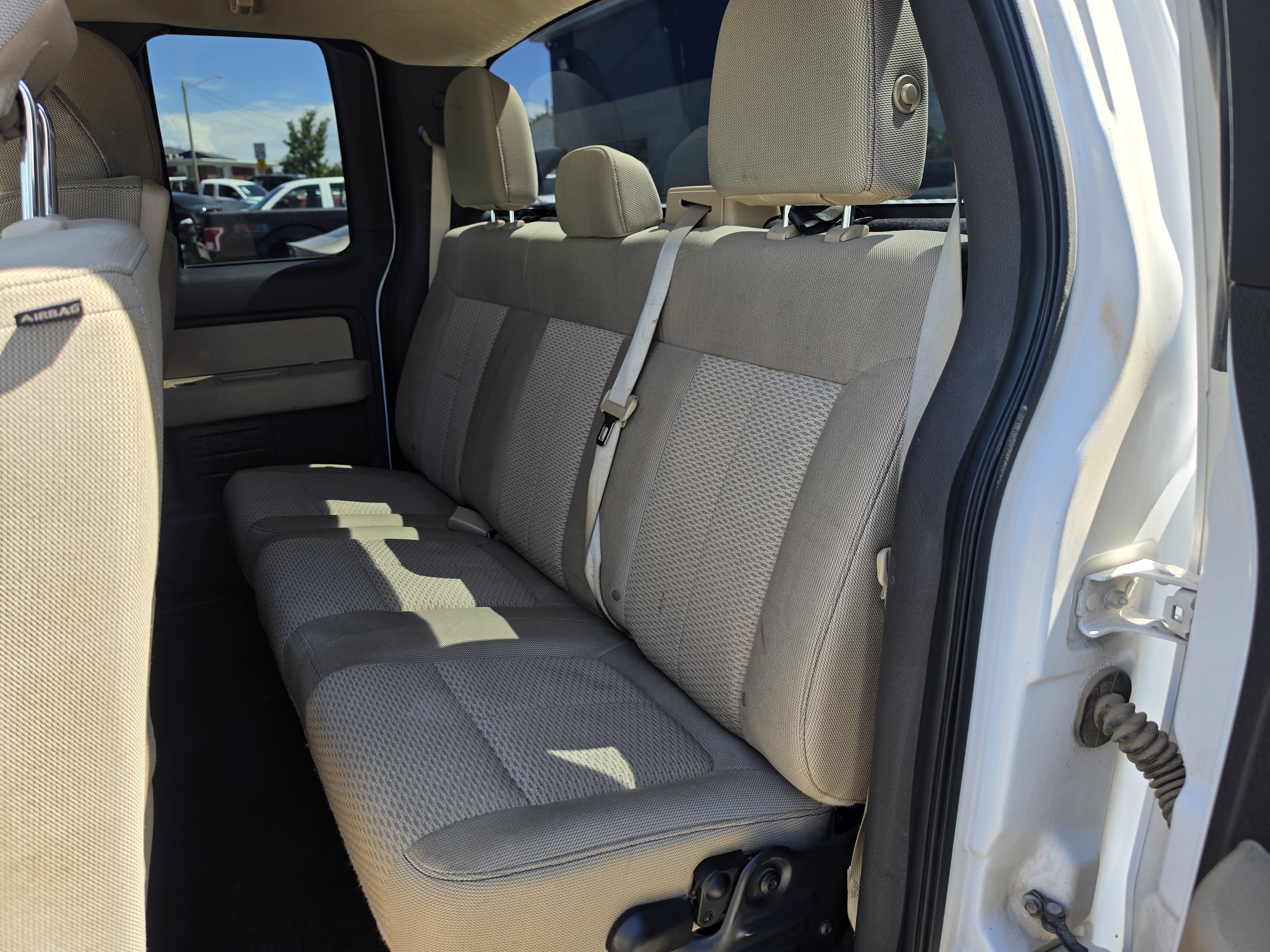 Used 2014 Ford F150 XLT w/ Trailer Tow Package RWD image 18