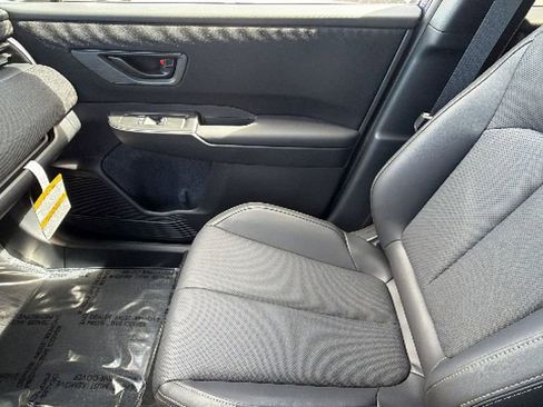 New 2026 Subaru Outback Limited AWD/4WD image 12