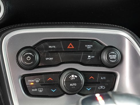 Used 2020 Dodge Challenger SXT w/ Blacktop Package image 26