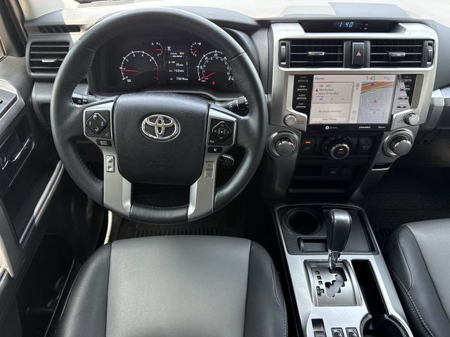 Used 2022 Toyota 4Runner SR5 Premium w/ Moonroof Package RWD image 12
