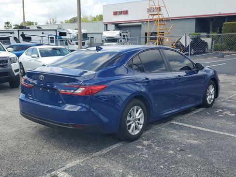 Used 2025 Toyota Camry LE FWD image 4
