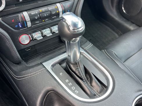 Used 2022 Ford Mustang GT Premium w/ GT Performance Package image 24