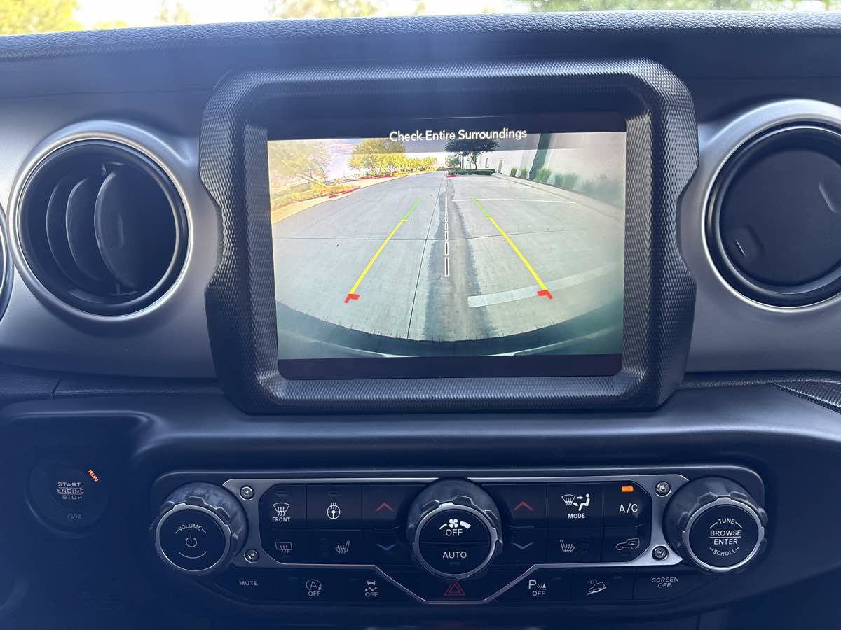 Used 2021 Jeep Wrangler Sport AWD/4WD image 20