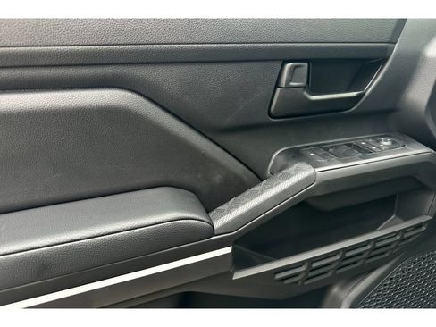 New 2026 Toyota Tacoma SR5 AWD/4WD image 11
