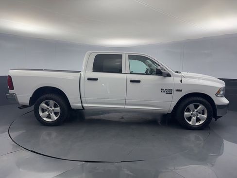 Used 2023 RAM 1500 Classic SLT AWD/4WD image 6