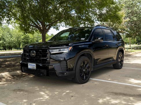 Used 2026 Honda Pilot Black Edition image 5