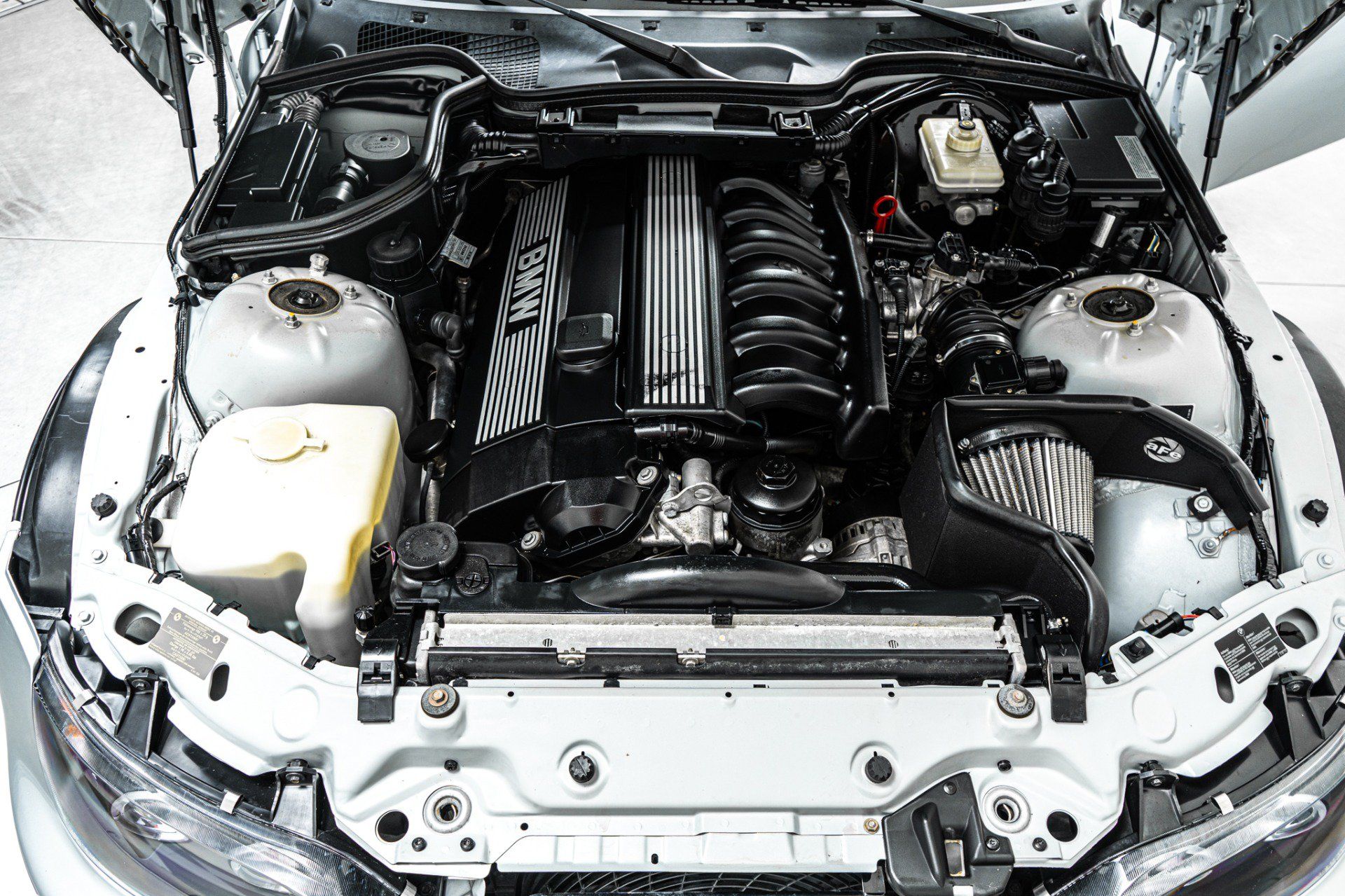 Used 1997 BMW Z3 2.8 RWD image 12