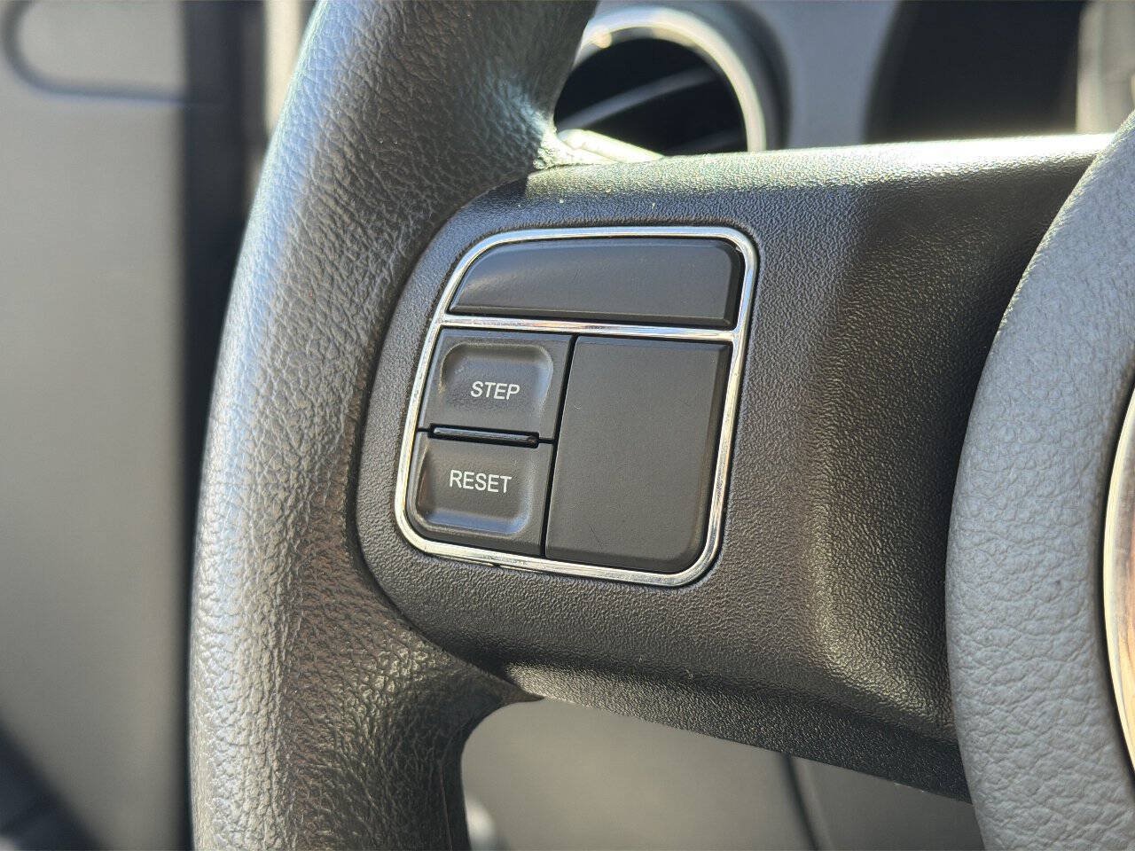 Used 2016 Jeep Patriot Sport w/ Power Value Group AWD/4WD image 36