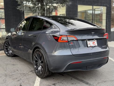 Used 2021 Tesla Model Y Performance image 19