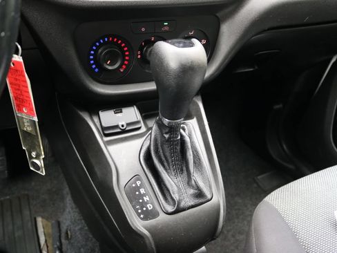 Used 2015 RAM ProMaster City Tradesman FWD image 25