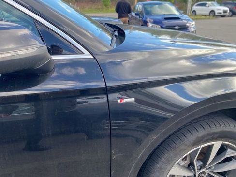 Used 2024 Audi Q5 2.0T Premium w/ Convenience Package image 19