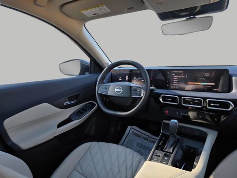New 2026 Nissan Sentra SL w/ Floor Mat Package FWD image 10