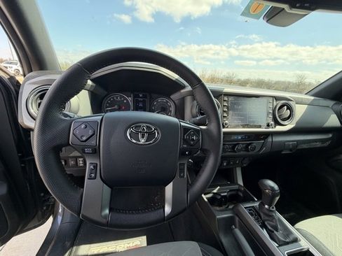 Used 2023 Toyota Tacoma TRD Off-Road w/ Technology Package image 14