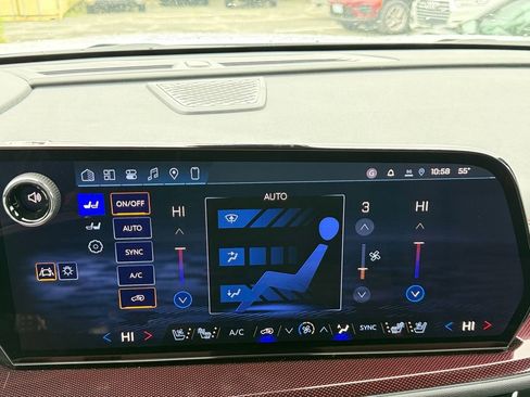 New 2026 Chevrolet Traverse RS AWD/4WD image 17