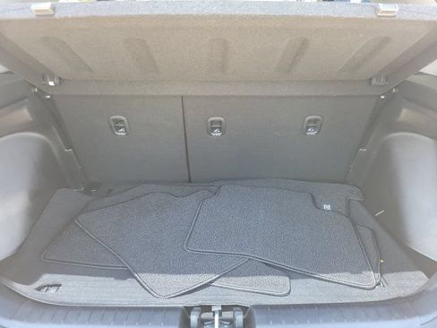 Certified 2023 Hyundai Venue Limited FWD image 6