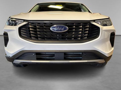 Certified 2025 Ford Escape Active AWD/4WD image 14
