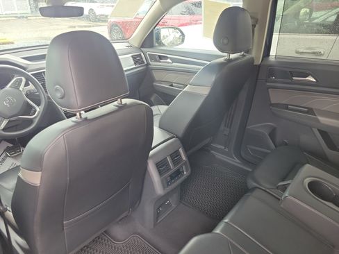 Used 2023 Volkswagen Atlas SEL Premium AWD/4WD image 13
