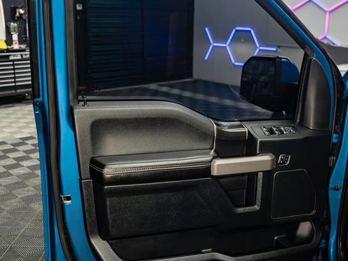 Used 2019 Ford F150 Raptor w/ Equipment Group 802A Luxury image 9