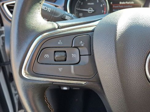 Certified 2022 Buick Encore GX Select image 17