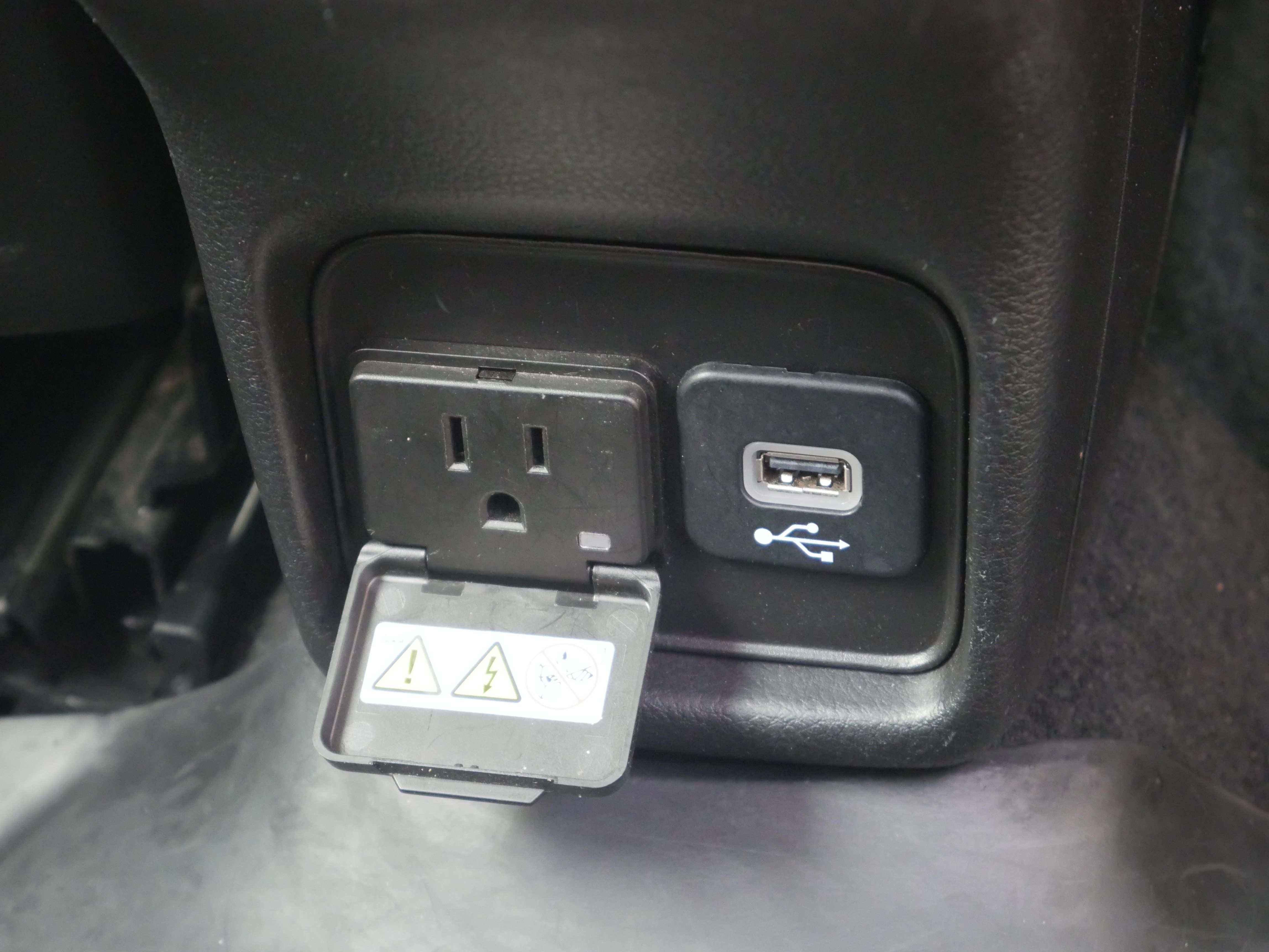 Used 2019 Jeep Compass Trailhawk AWD/4WD image 30