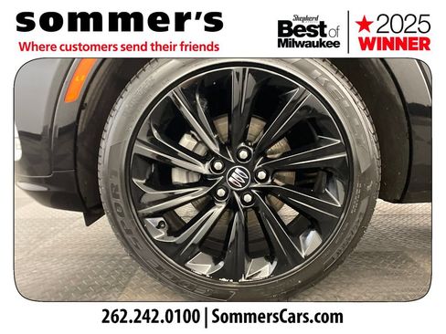 Used 2024 Buick Envista Sport Touring w/ Convenience I Package FWD image 24