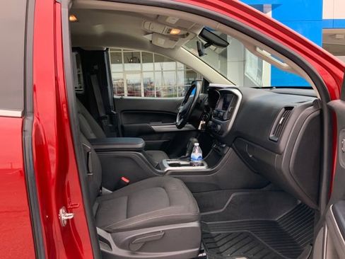 Used 2020 Chevrolet Colorado LT w/ LT Convenience Package image 15