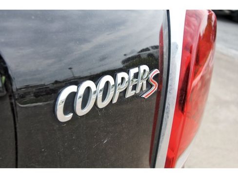 Used 2018 MINI Cooper Countryman S FWD image 6