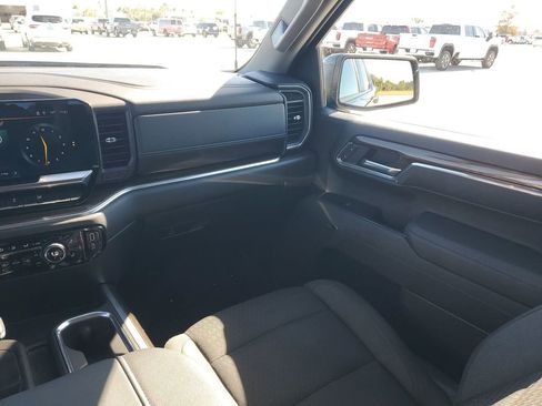 Used 2023 Chevrolet Silverado 1500 RST w/ Protection Package image 11