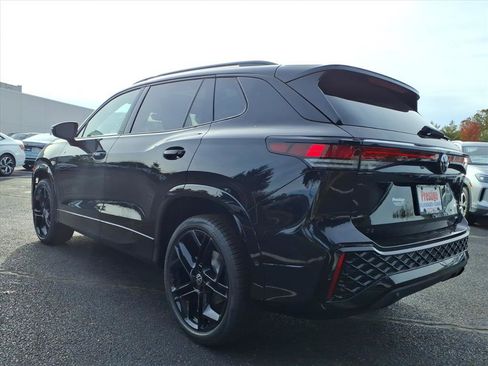 New 2026 Volkswagen Tiguan SE R-Line image 3