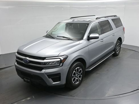 Certified 2023 Ford Expedition Max XLT image 42