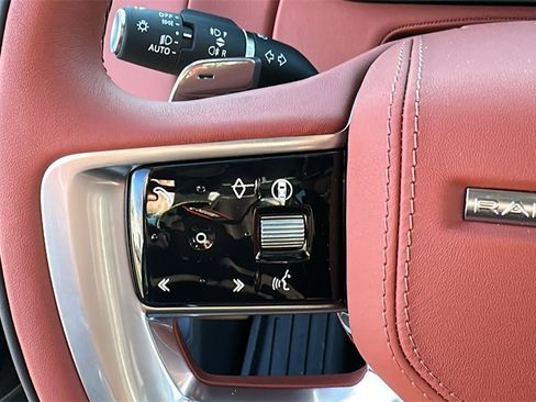 New 2025 Land Rover Range Rover SV image 13