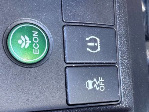 Used 2016 Honda HR-V EX image 25