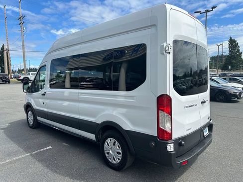Used 2017 Ford Transit 350 XLT RWD image 4