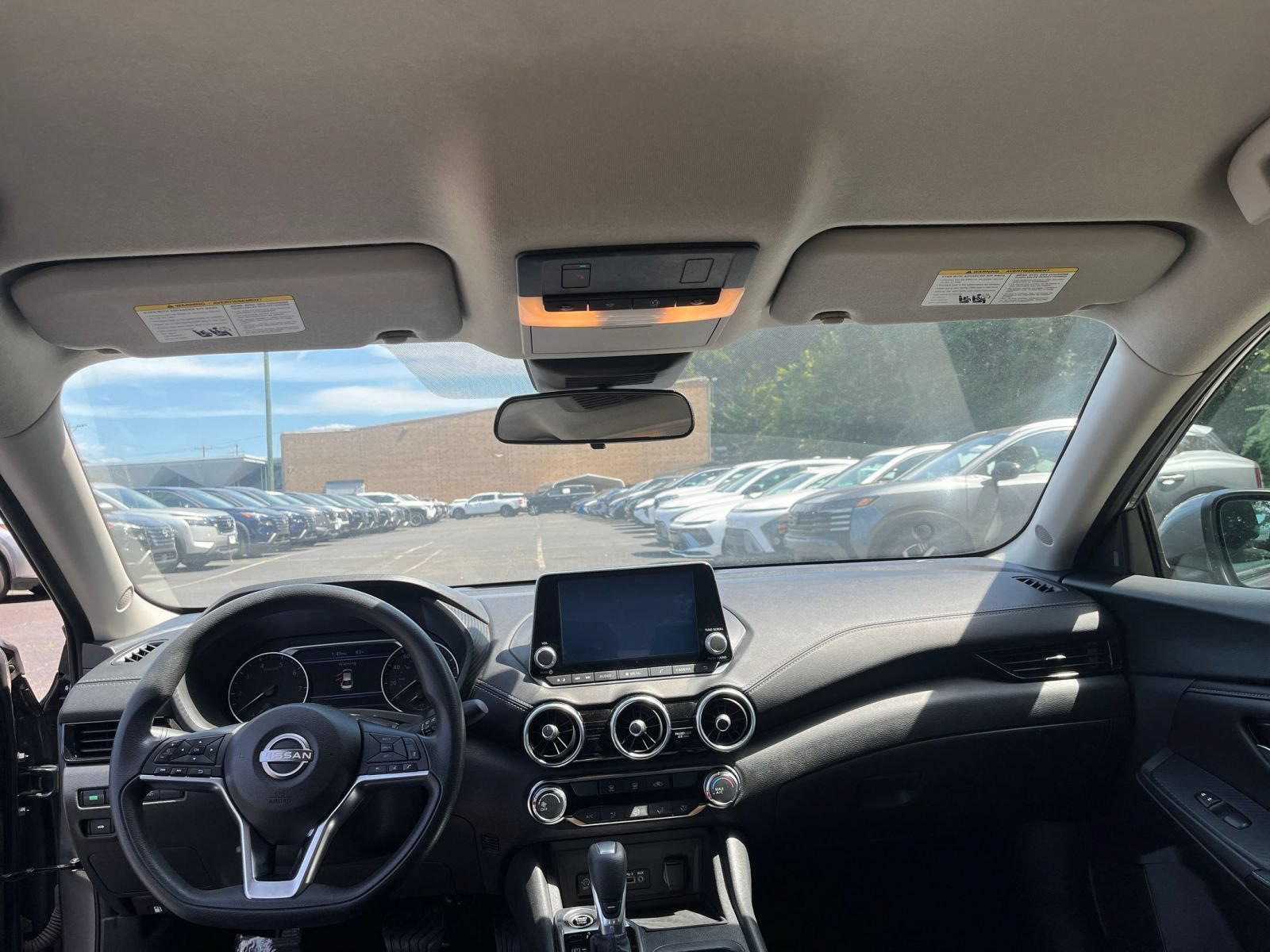 Used 2025 Nissan Sentra SV FWD image 34