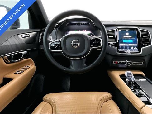Certified 2025 Volvo XC90 T8 Ultra w/ Protection Package Premier AWD/4WD image 6