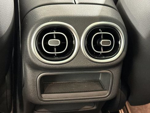 Certified 2026 Mercedes-Benz GLC 300 4MATIC image 15