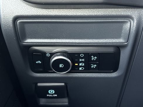 Used 2024 Ford F150 XLT w/ XLT Black Appearance Package image 25