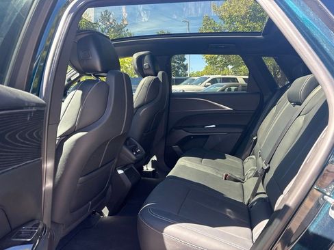 Certified 2024 Cadillac Lyriq Luxury AWD/4WD image 24