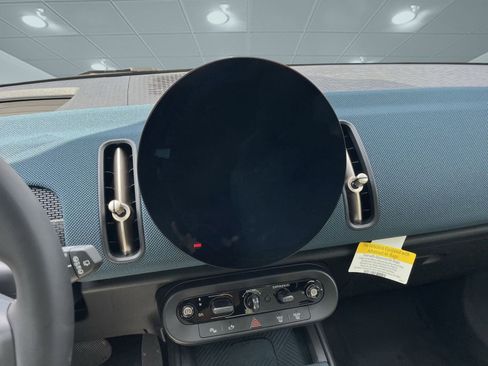 Used 2025 MINI Cooper Countryman S w/ Comfort Package Max image 27