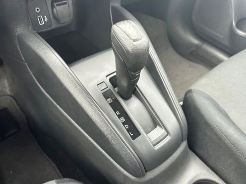 Used 2024 Nissan Versa S w/ Trunk Package image 21