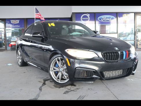 Used 2014 BMW M235i Coupe RWD image 1
