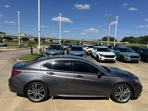 Used 2020 Acura TLX V6 w/ Technology Package image 11