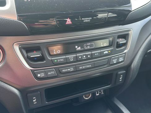 Used 2019 Honda Ridgeline RTL-T image 19