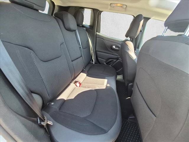 Used 2020 Jeep Renegade Altitude AWD/4WD image 19