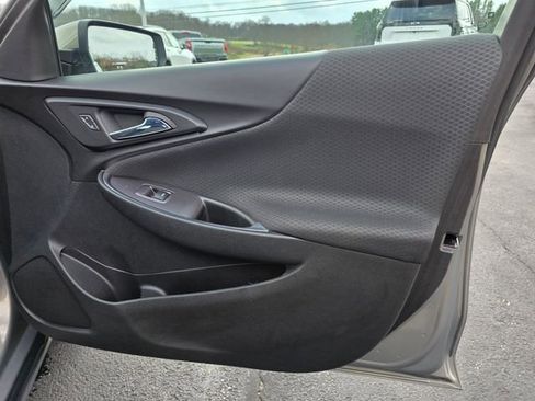 Used 2018 Chevrolet Malibu LT image 23