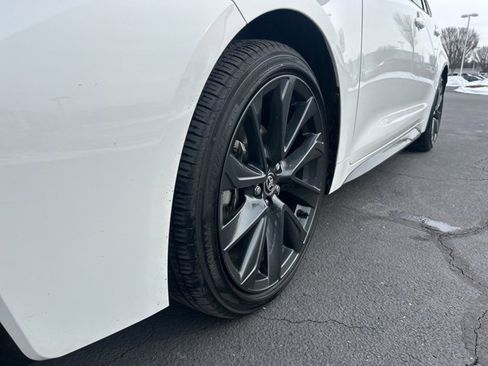 Used 2025 Toyota Corolla SE image 10