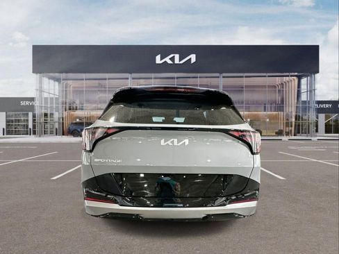 New 2026 Kia Sportage SX FWD image 7