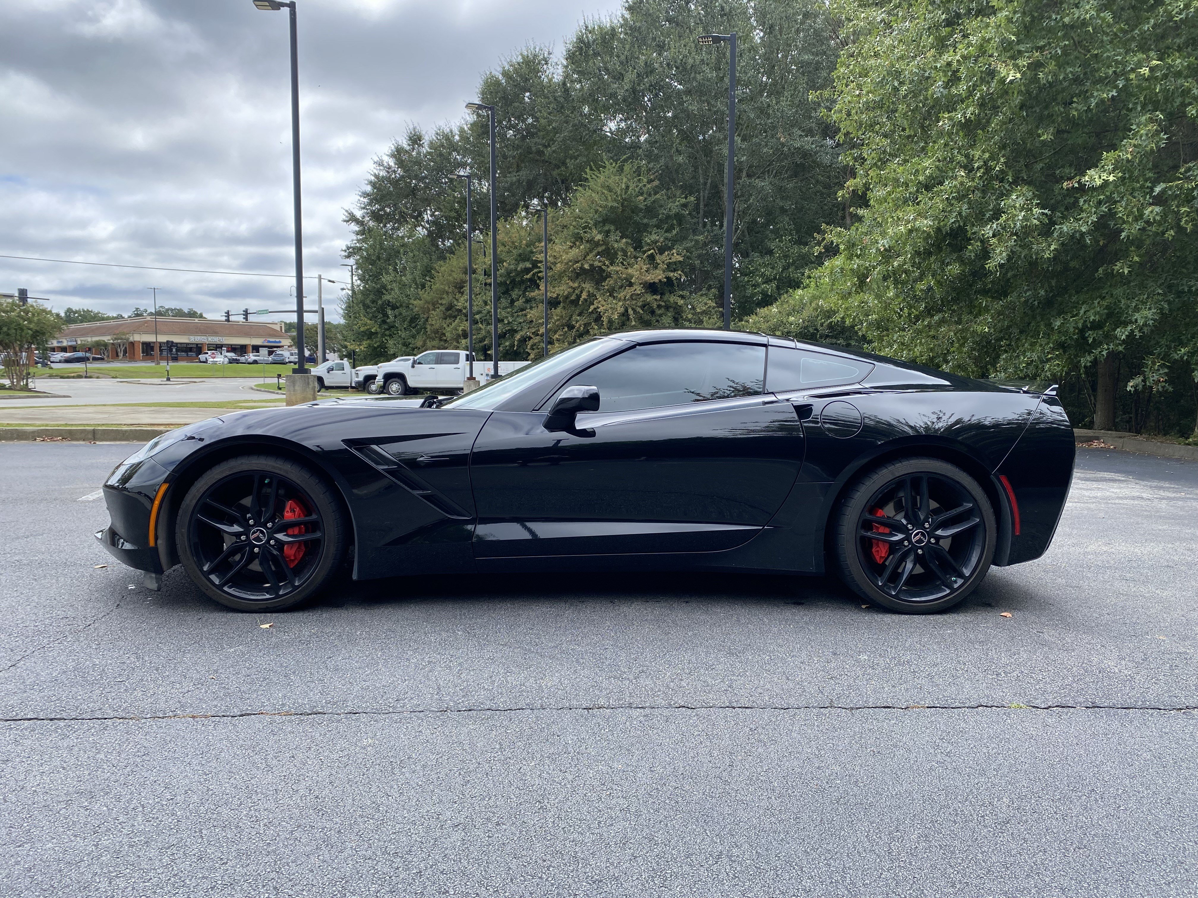 Used 2015 Chevrolet Corvette Stingray Coupe w/ 3LT Preferred Equipment Group RWD image 6