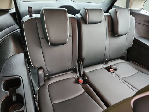 Certified 2025 Honda Odyssey Touring image 34